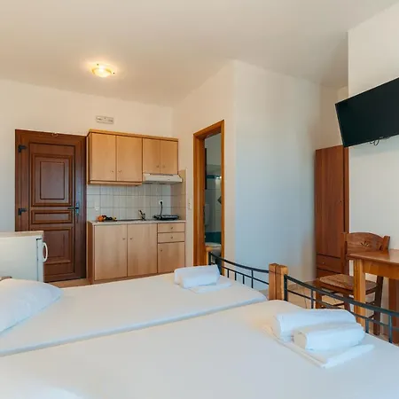 Pothiti Studios Apartment *